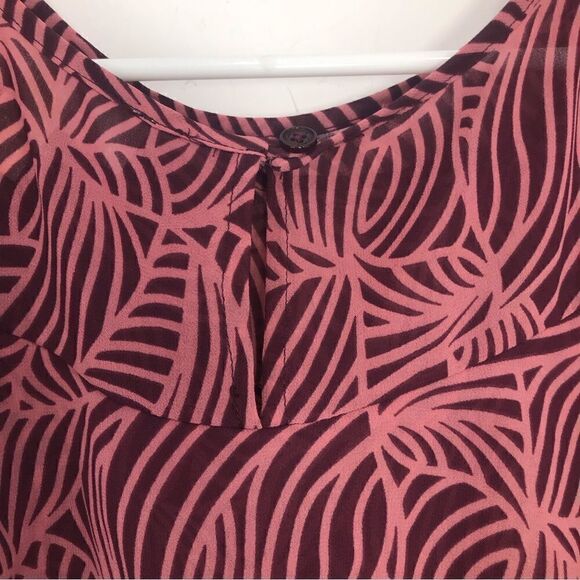 MICHAEL Michael Kors Pink Maroon Geometric Leaf Print Tiered Blouse - Picture 9 of 15